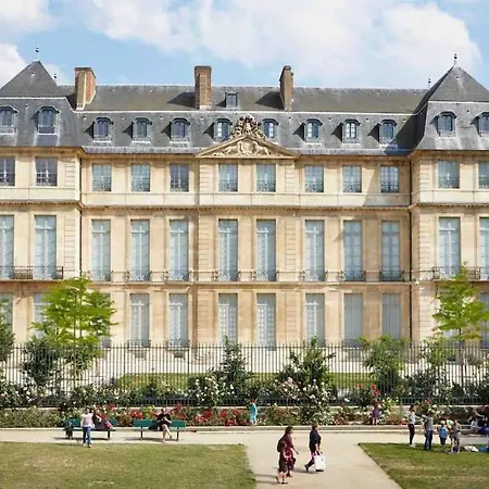 Grand Studio - Marais - Pompidou Lägenhet